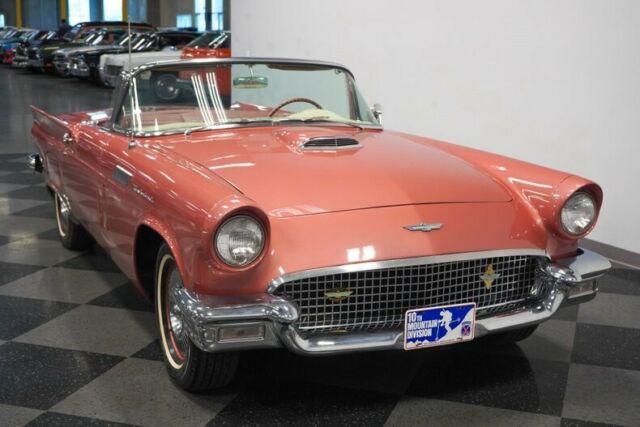 Ford Thunderbird 1957 image number 18