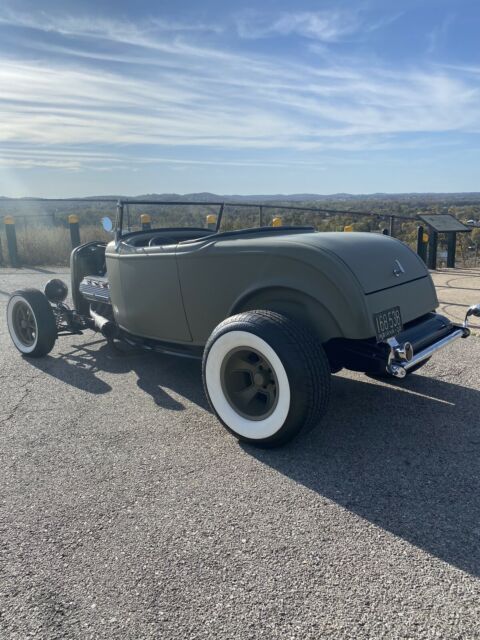 Ford Roadster 1932 image number 10