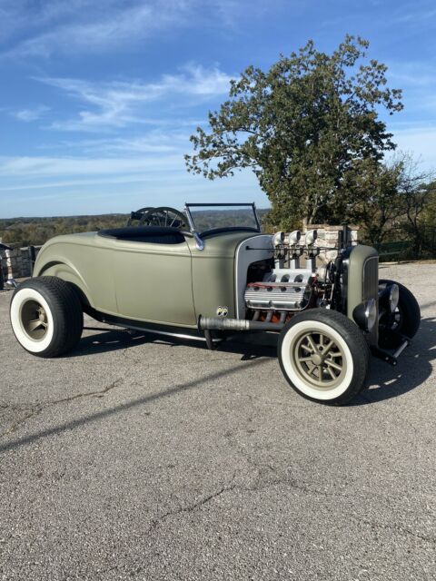 Ford Roadster 1932 image number 16