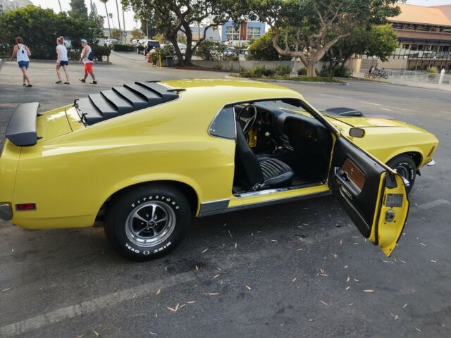 Ford Mustang 1970 image number 3