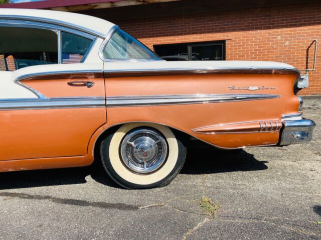 Chevrolet Bel Air/150/210 1958 image number 14