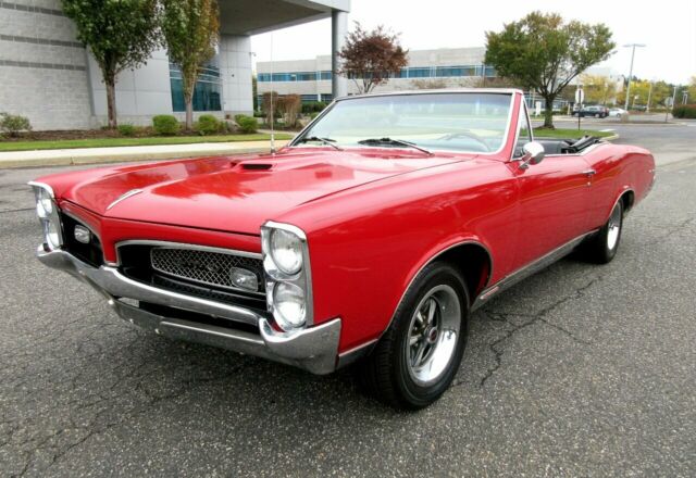 Pontiac Le Mans 1967 image number 0