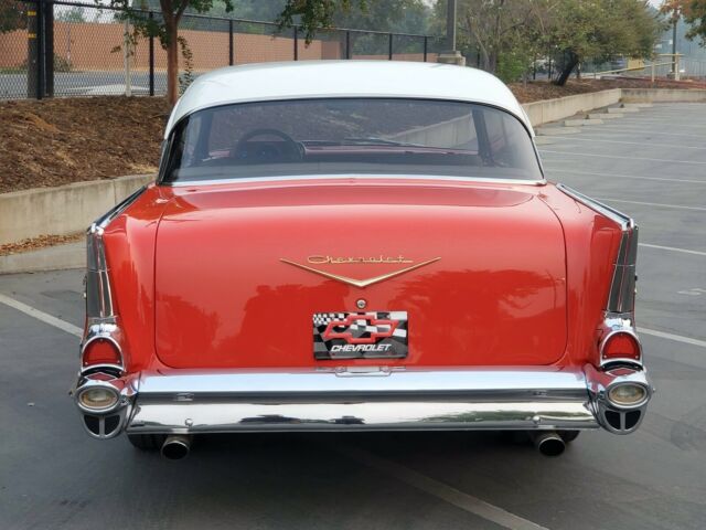 Chevrolet Bel Air/150/210 1957 image number 24