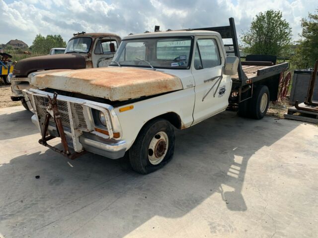 Ford F-350 1978 image number 0