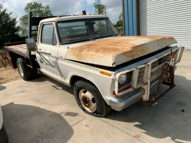 Ford F-350 1978 image number 19