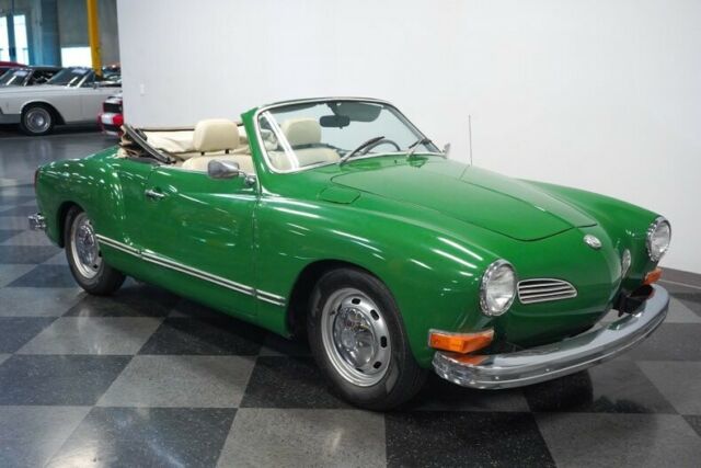 Volkswagen Karmann Ghia 1972 image number 17