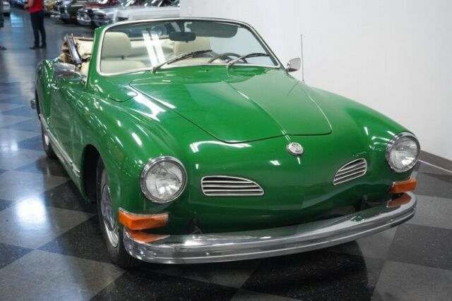 Volkswagen Karmann Ghia 1972 image number 18