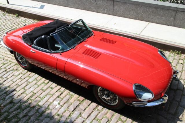 Jaguar XKE E-Type OTS 1965 image number 14