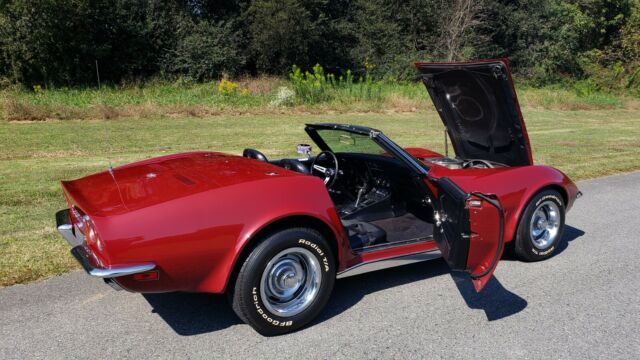 Chevrolet Corvette 1970 image number 27