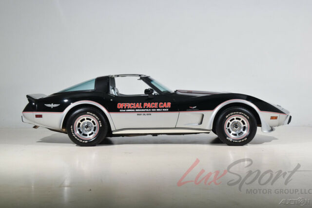 Chevrolet Corvette 1978 image number 30