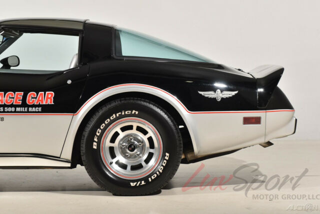 Chevrolet Corvette 1978 image number 36