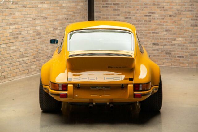 Porsche 911 1973 image number 2