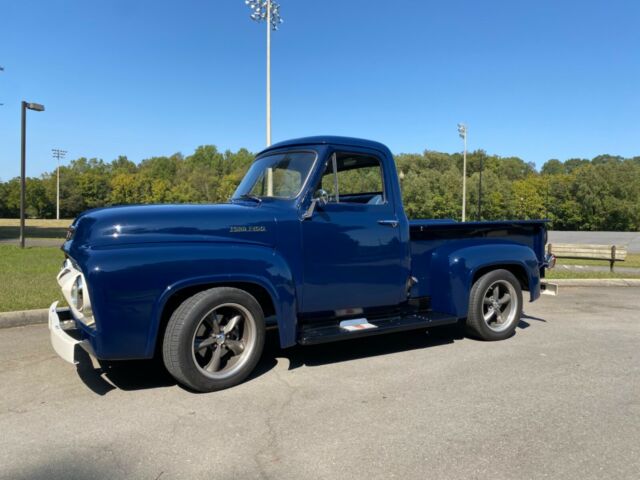 Ford F-100 1954 image number 0