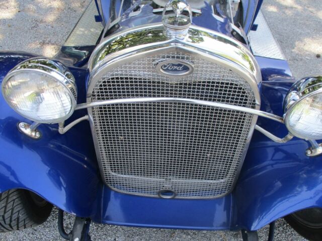 Ford Model B 1928 image number 10