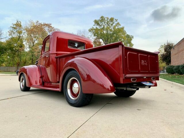 Ford F-100 1947 image number 36