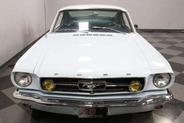 Ford Mustang 1965 image number 18