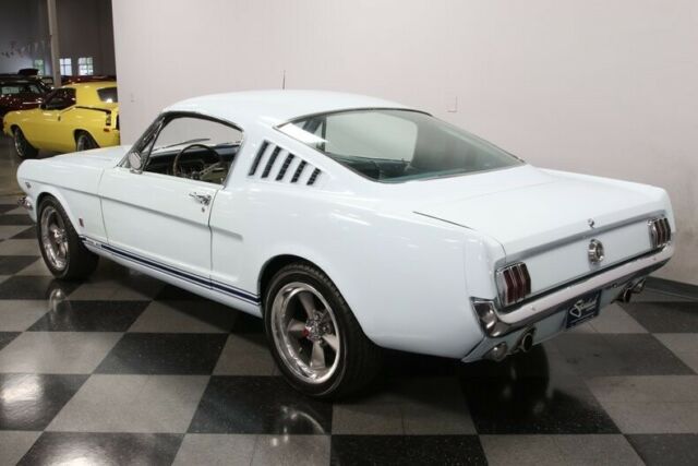 Ford Mustang 1965 image number 32