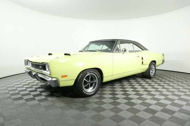 Dodge Coronet 1969 image number 2