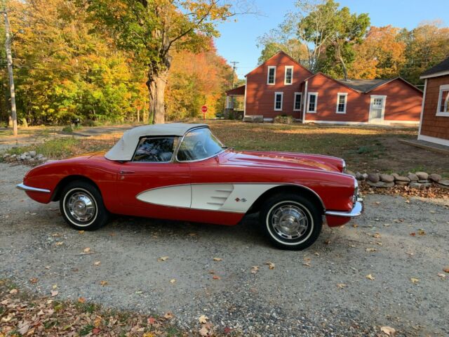 Chevrolet Corvette 1959 image number 1