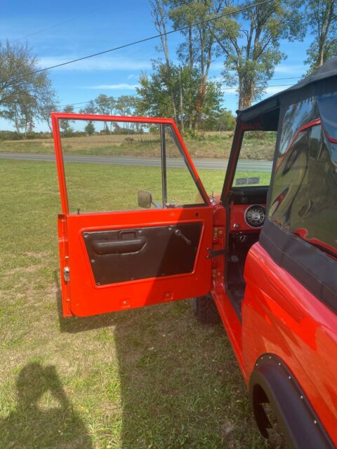 Ford Bronco 1977 image number 14