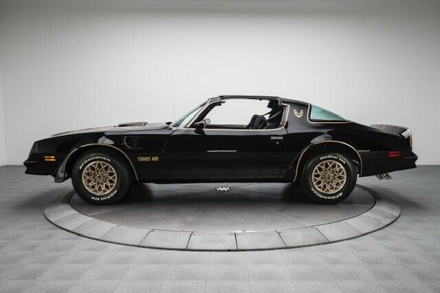 Pontiac Trans Am 1977 image number 10