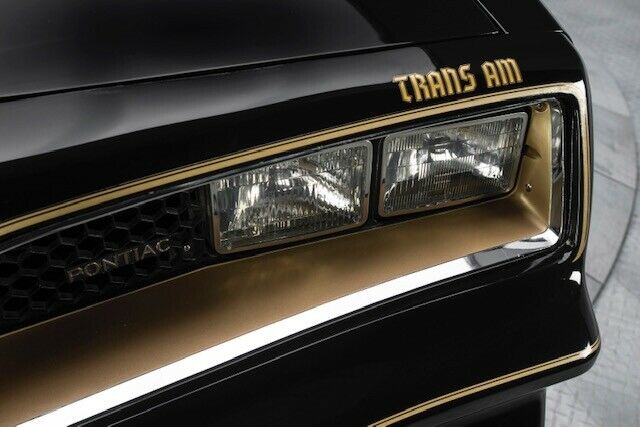 Pontiac Trans Am 1977 image number 14