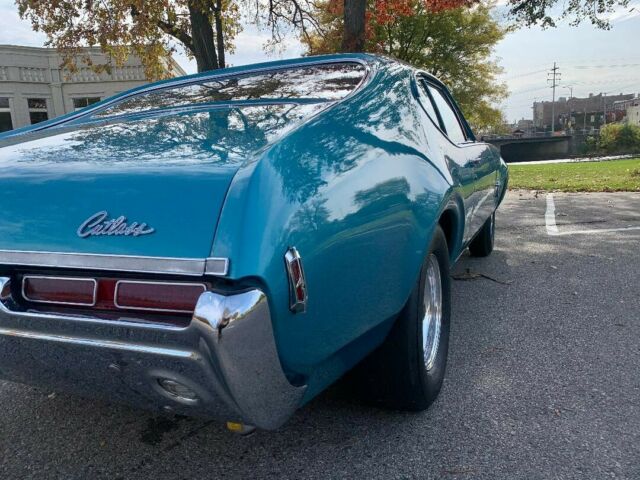 Oldsmobile Cutlass 1968 image number 3