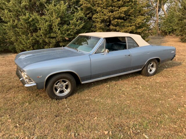 Chevrolet Chevelle Malibu Convertible 1966 image number 0