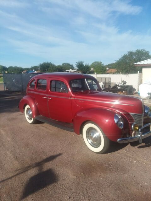 Ford Deluxe 1940 image number 10