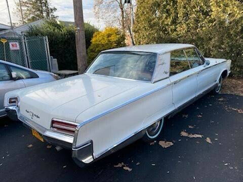 Chrysler New Yorker 1966 image number 15