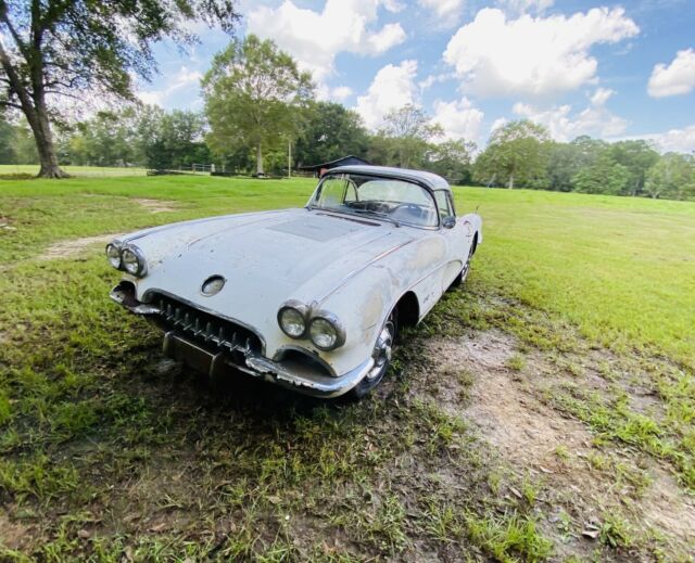 Chevrolet Corvette 1958 image number 0