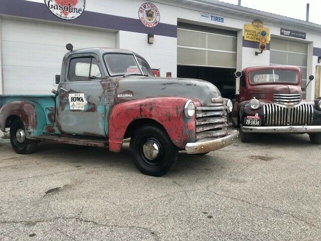 Chevrolet C-10 1951 image number 2