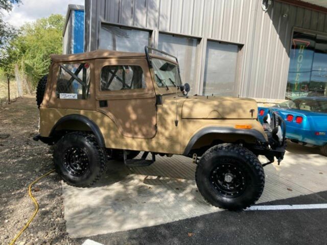 Willys Jeep 1955 image number 0