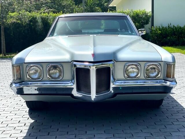 Pontiac Grand Prix 1969 image number 1