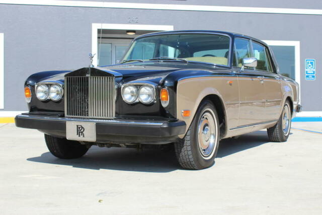 Rolls-Royce Silver Shadow 1977 image number 1