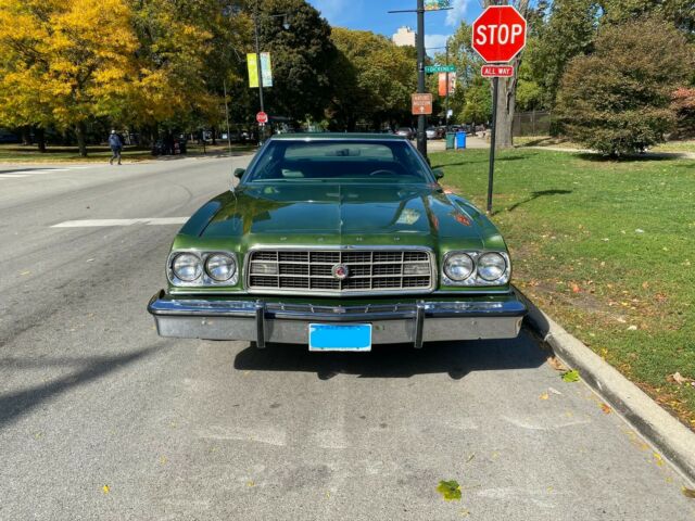 Ford Torino 1973 image number 25