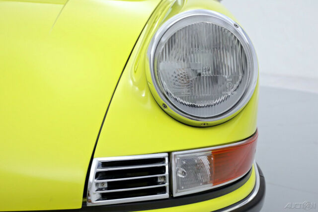 Porsche 911 1972 image number 32