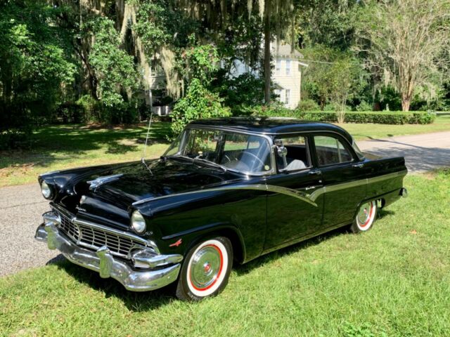 Ford Fairlane 1956 image number 23