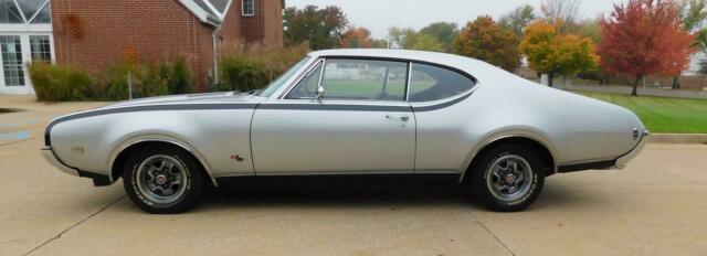 Oldsmobile 442 1968 image number 16