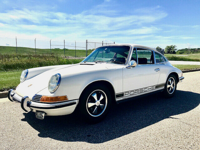 Porsche 911 1969 image number 24