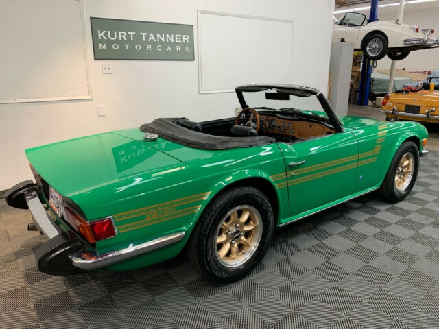 Triumph TR-6 1975 image number 20