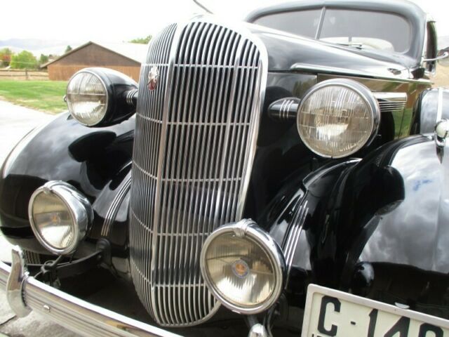 Buick Special Series 40 1936 image number 2