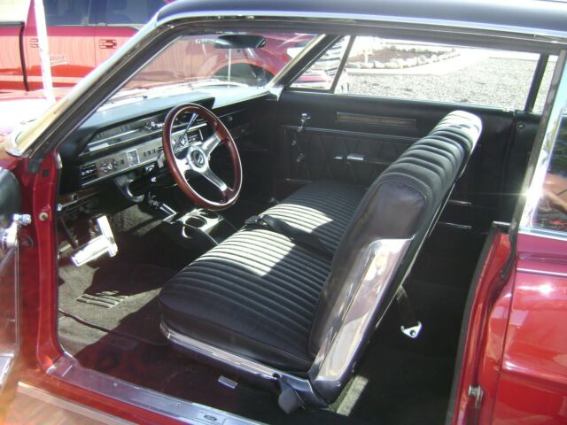 Ford Galaxie 1966 image number 14