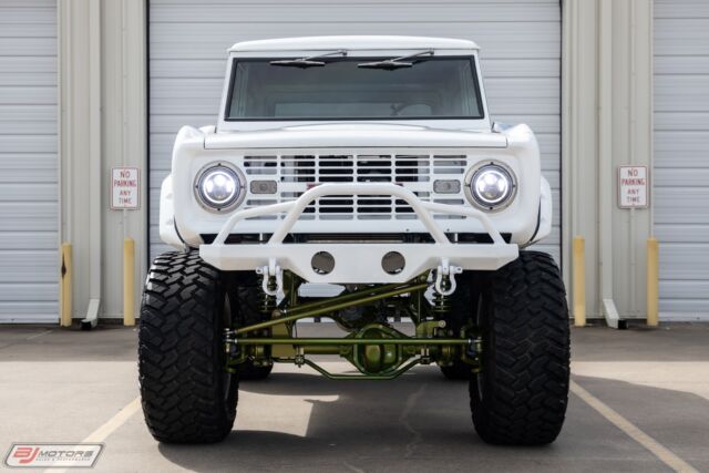 Ford Bronco 1973 image number 4