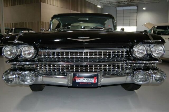 Cadillac Fleetwood 4Dr Hdtp Sedan 1959 image number 12