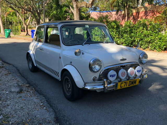 Austin Mini 1979 image number 11