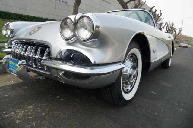 Chevrolet Corvette 283/270HP 2x4V V8 Convertible 1959 image number 6