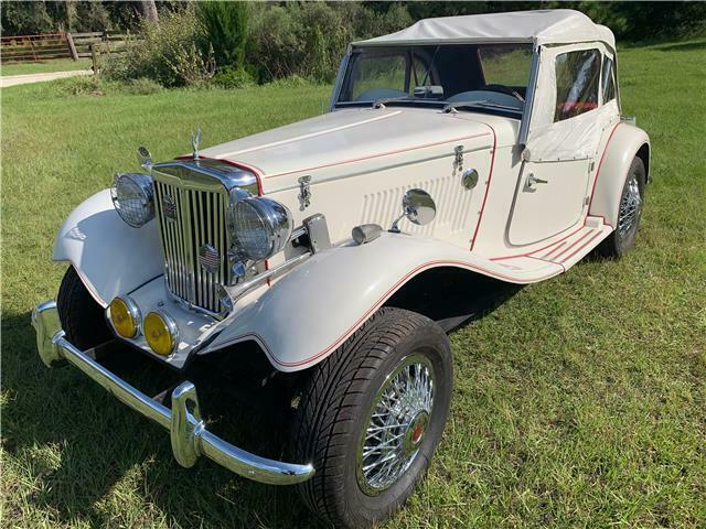 london roadster MG 1952 image number 6