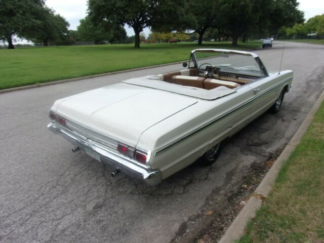 Plymouth Fury 1965 image number 27