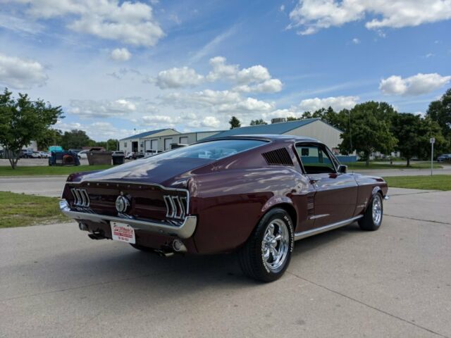 Ford Mustang 1967 image number 0